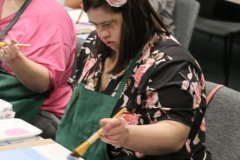 Allyn Adult Day Program Visits Art with Intention