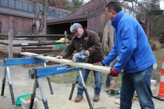 Lowes Heroes Spread Goodwill at Stepping Stones
