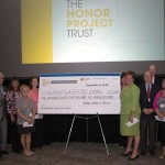 Stepping Stones accepts $25,000 grant from the Honor Project.
