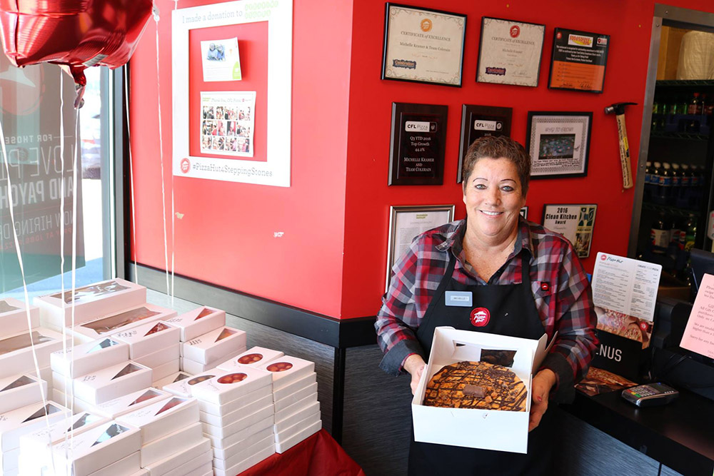 Colerain Pizza Hut hosts bake sale to benefit Stepping Stones I Cincinnati, Ohio